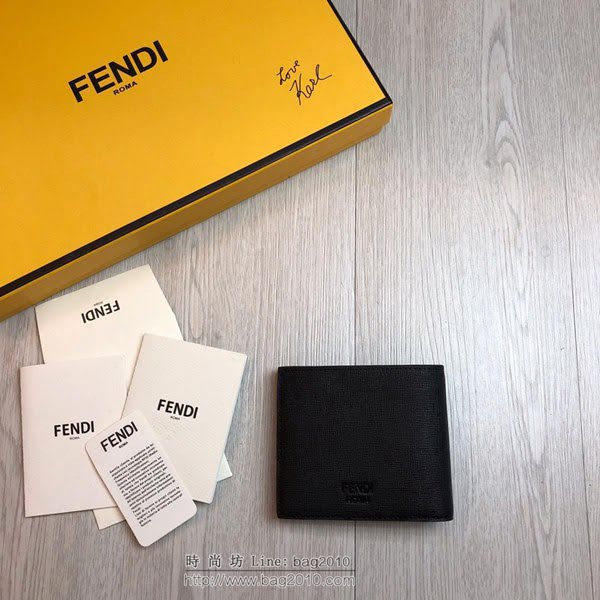 FENDI短夾錢包 19年春夏季最新手包 小摔牛皮 芬迪對折錢包  fdz2140